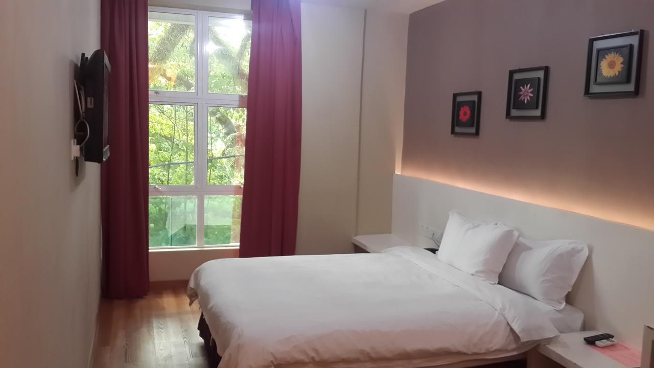 Avida Hotel Labuan Eksteriør billede